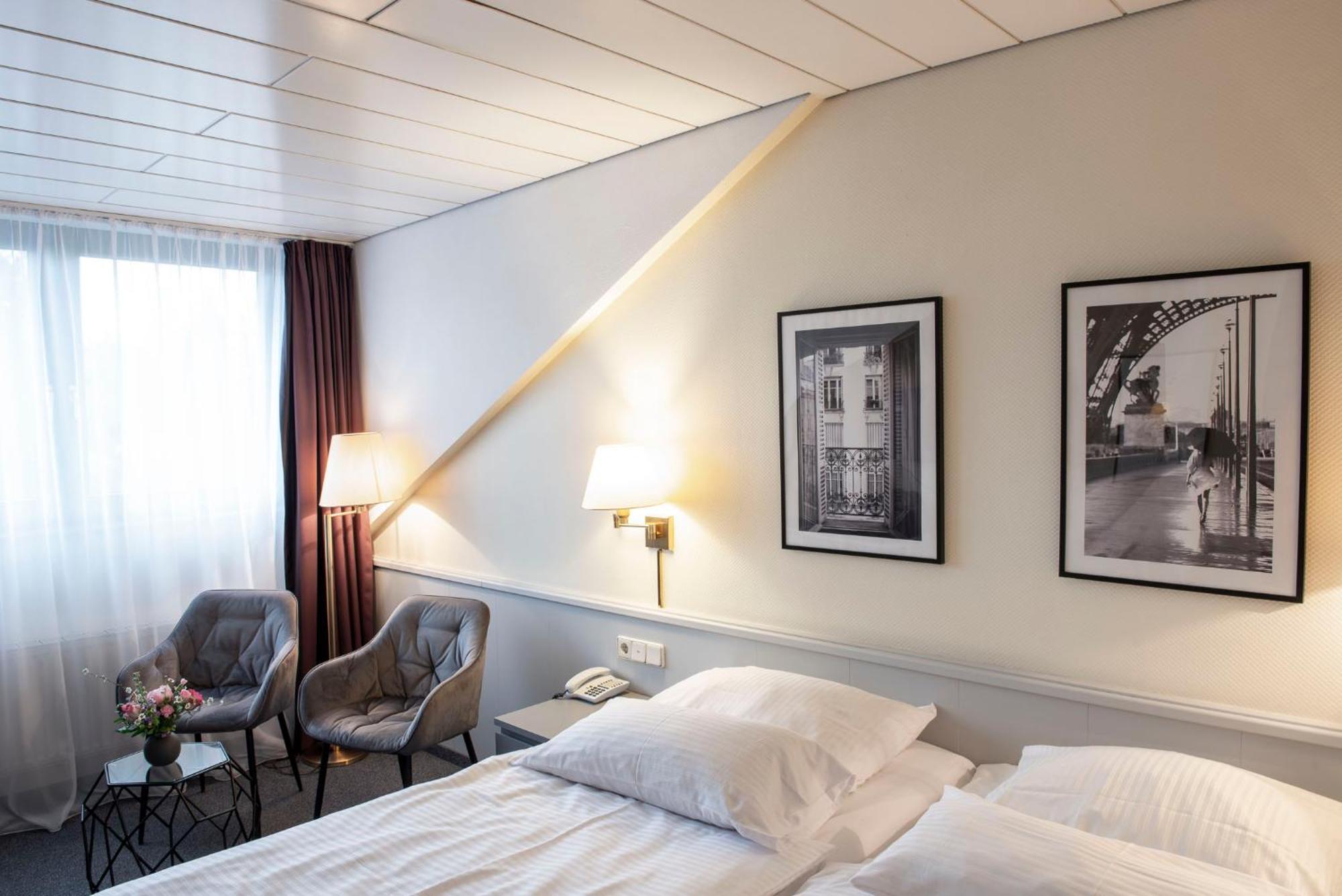 Hotel Alte Post Krefeld Exterior photo