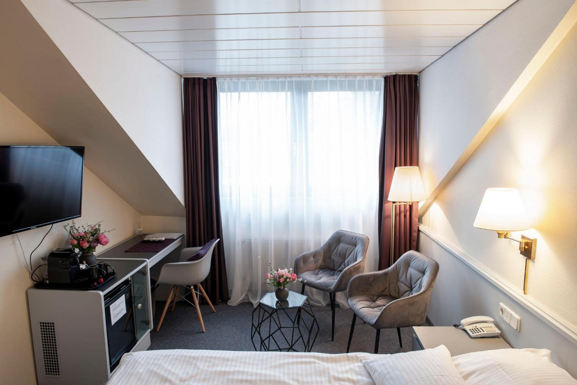 Hotel Alte Post Krefeld Exterior photo